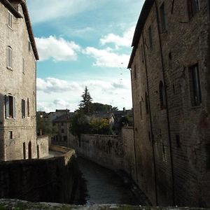 Apartmán Happy House - Quartiere Monumentale Gubbio Exterior photo