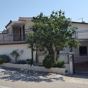 Apartments With A Parking Space Seget Vranjica, Trogir - 17923 Exterior photo
