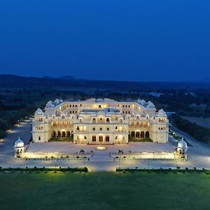 Hotel The Jai Bagh Palace Džajpur Exterior photo