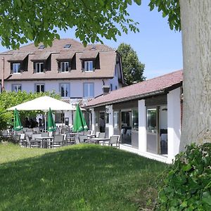 Hotel Pension Geerlisburg Kloten Exterior photo