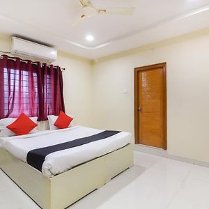 Hotel Flagship Ayaansh Residency Near Shilparamam Kondapur  Exterior photo