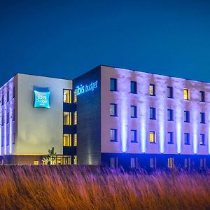 Hotel Ibis Budget Troyes Est Saint-Parres-aux-Tertres Exterior photo