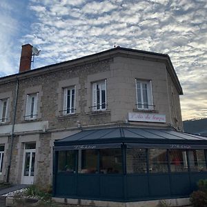 Hotel L'Air Du Temps Beauzac Exterior photo