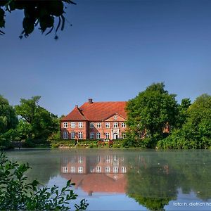 Hotel Herrenhaus Borghorst Osdorf Exterior photo